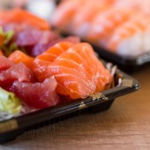 Ăn đồ tươi sống, cẩn thận ngộ độc kí sinh trùng Anisakis